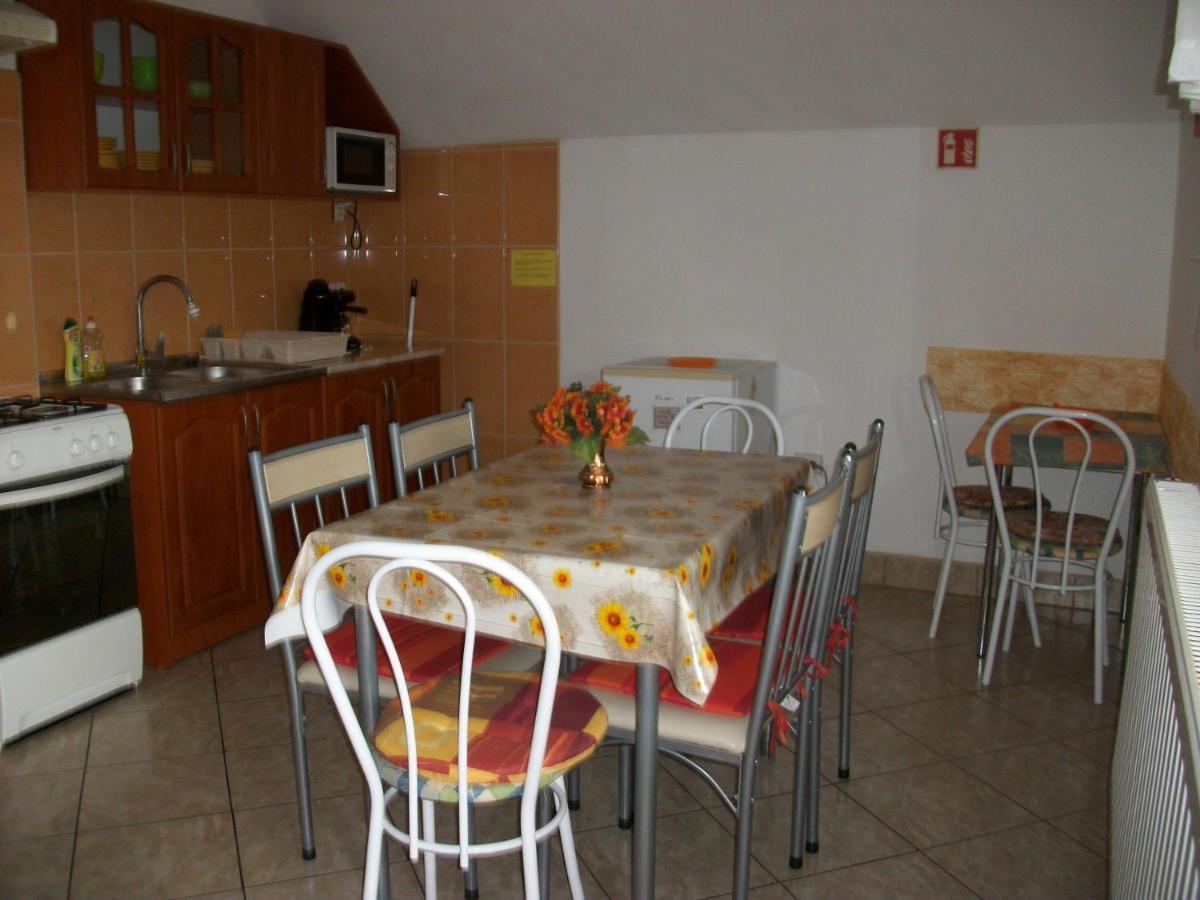 Éden Vendégház Miskolc Extérieur photo