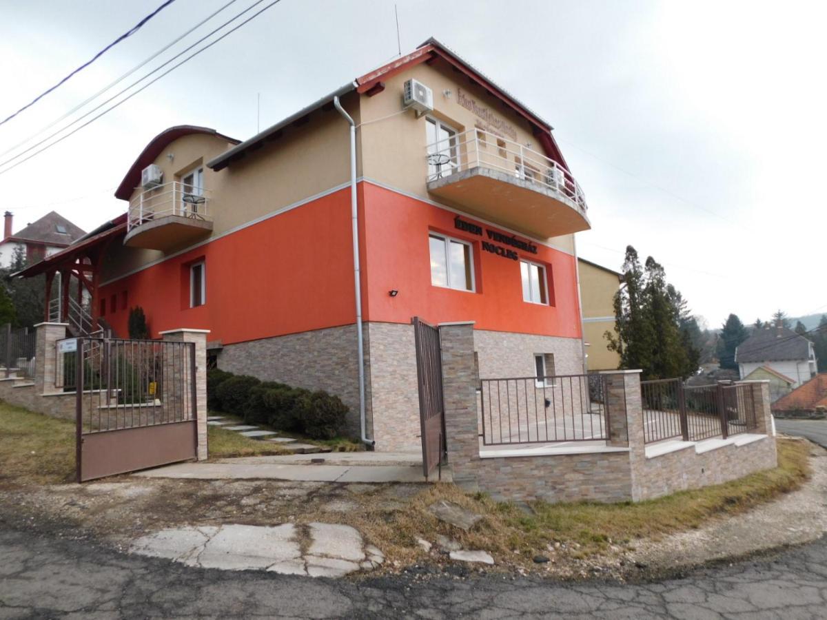Éden Vendégház Miskolc Extérieur photo