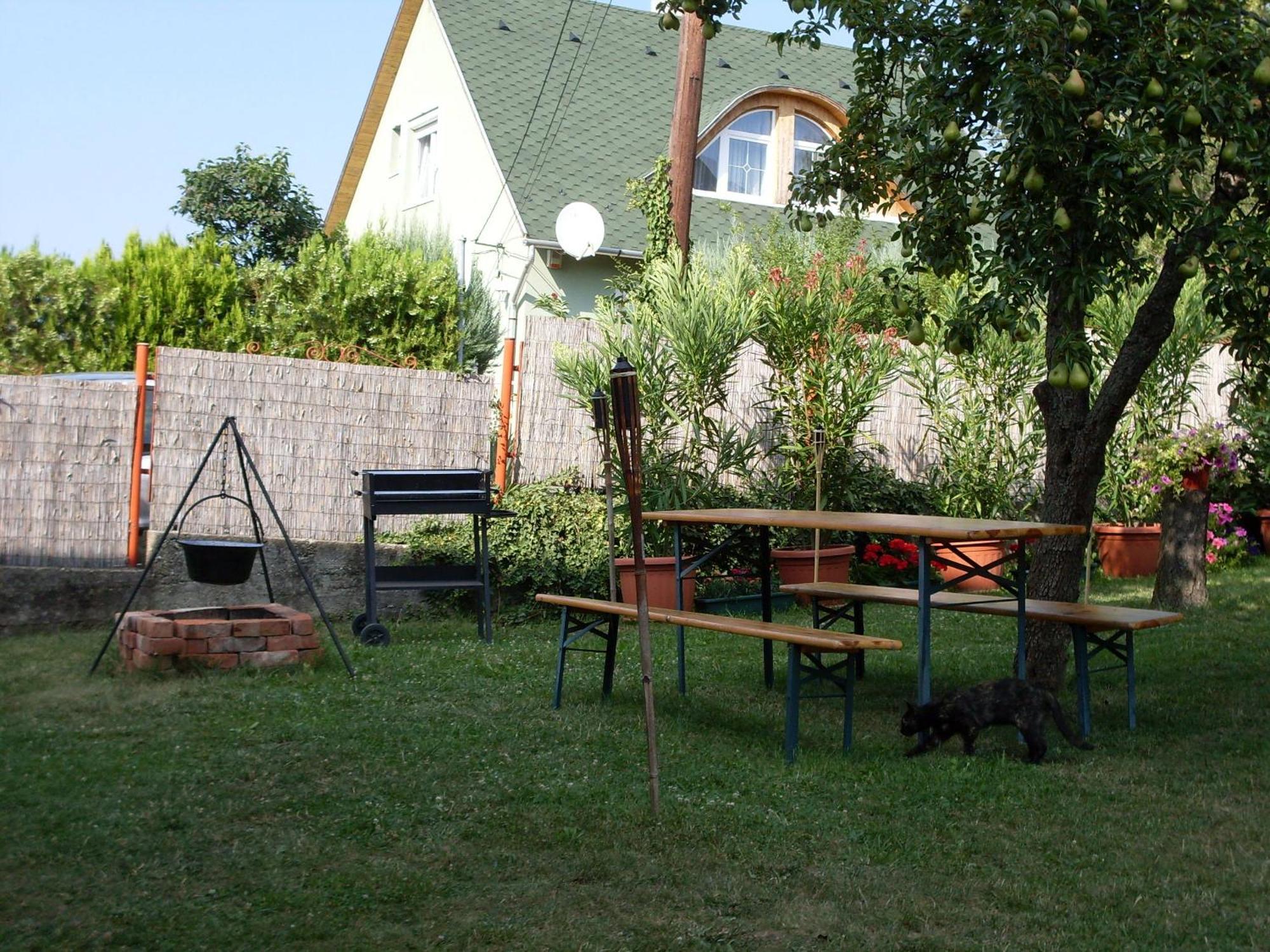 Éden Vendégház Miskolc Extérieur photo