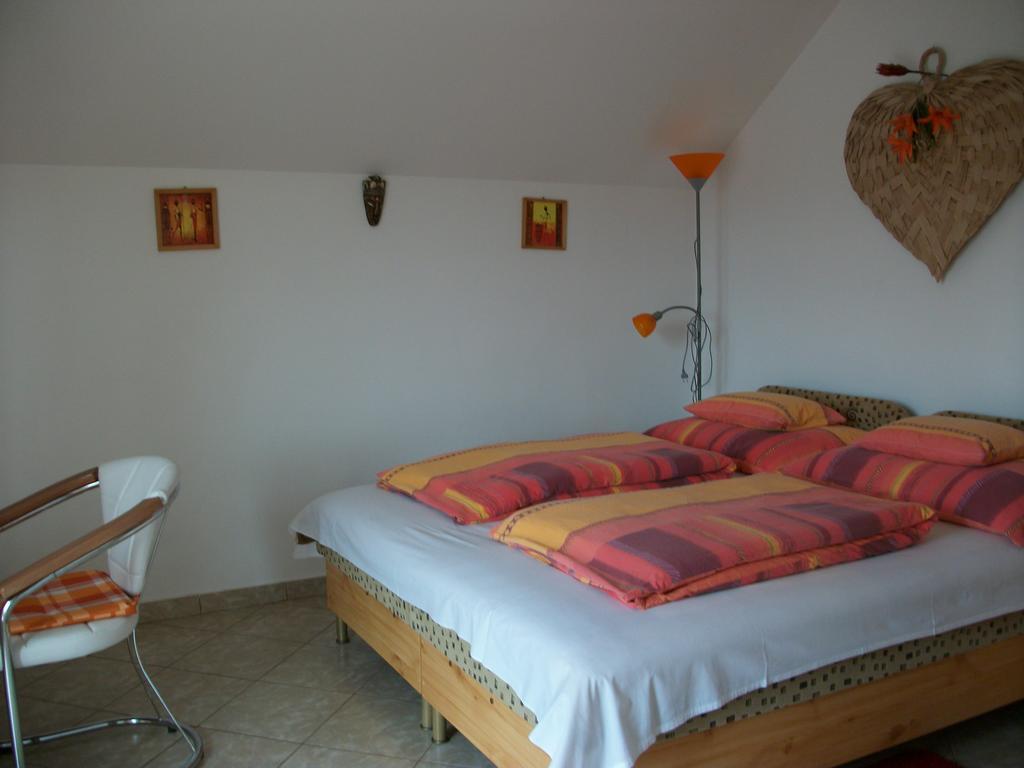 Éden Vendégház Miskolc Extérieur photo