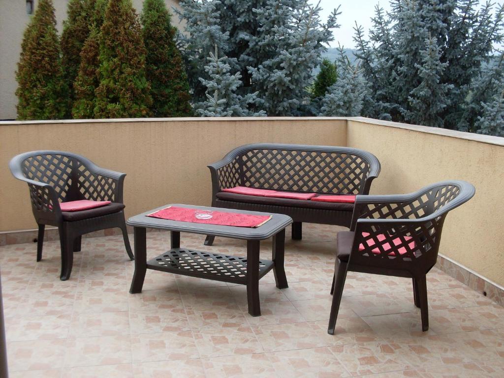 Éden Vendégház Miskolc Extérieur photo