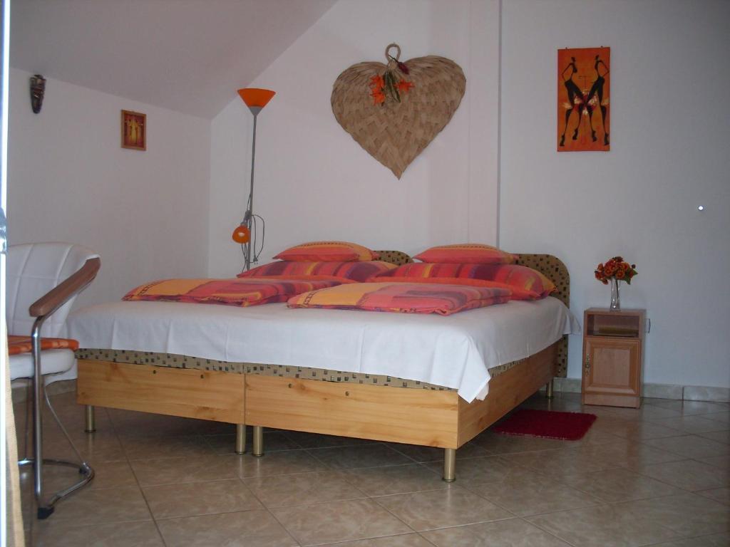 Éden Vendégház Miskolc Extérieur photo